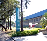 Fachada da FEA USP, na Cidade Universitária, em São Paulo.