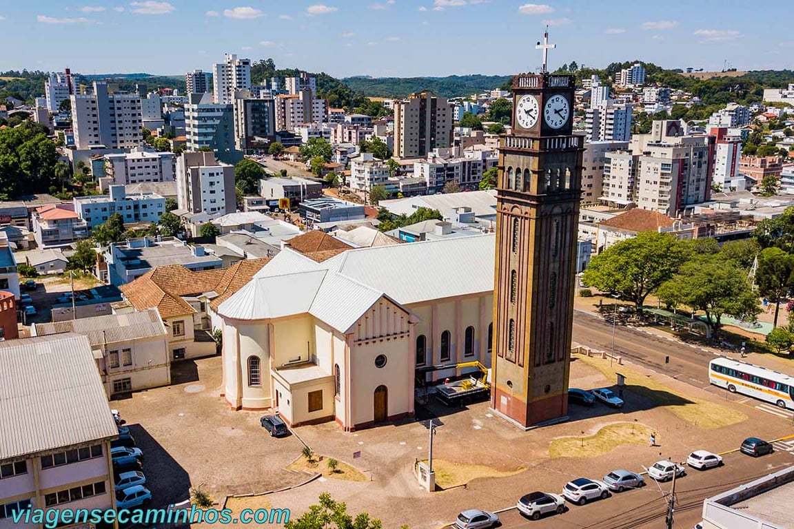 É uma imagem do post com o título Prefeitura de Marau RS publica concurso para cadastro de reserva de odontólogos
