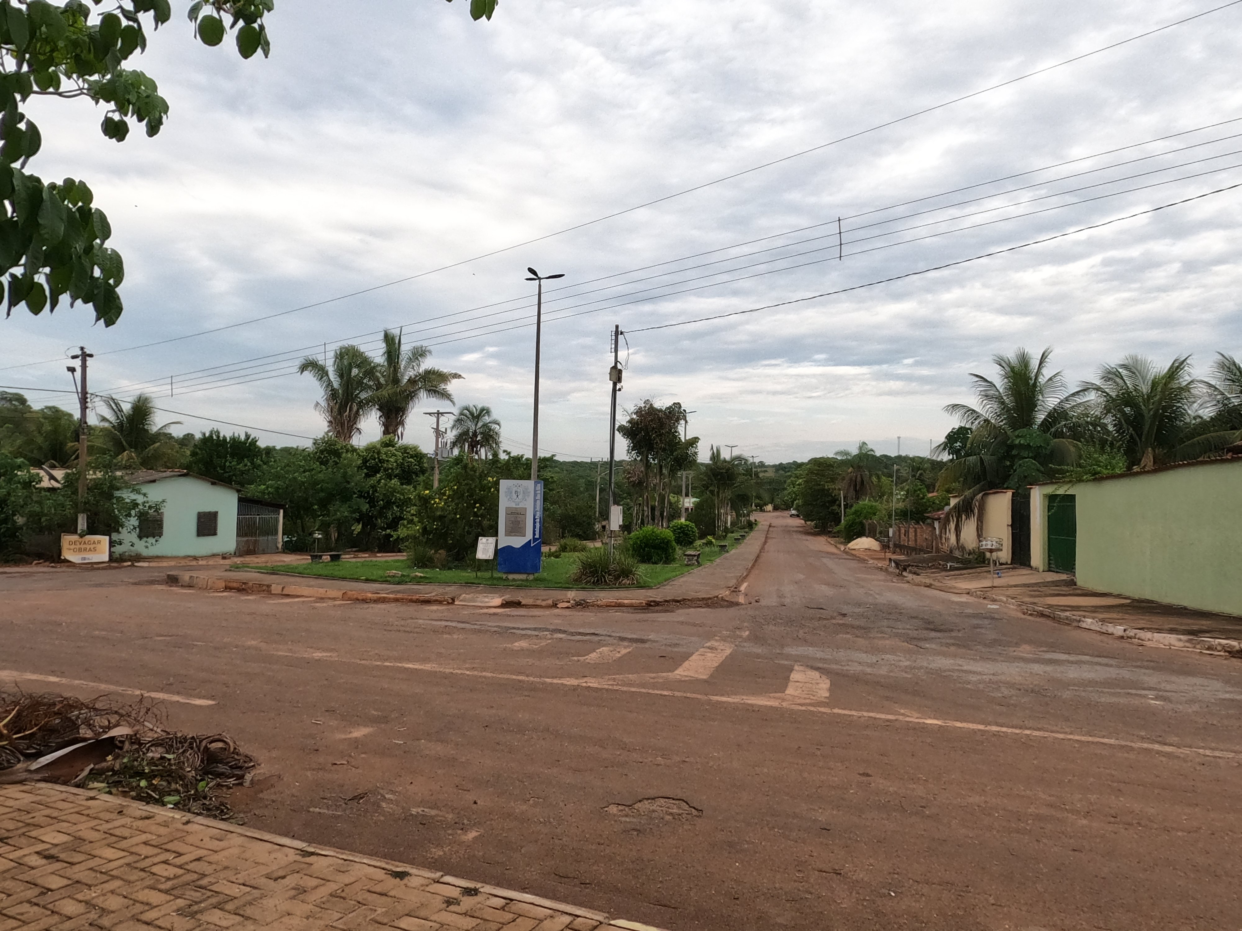 Rua em município do interior de Mato Grosso