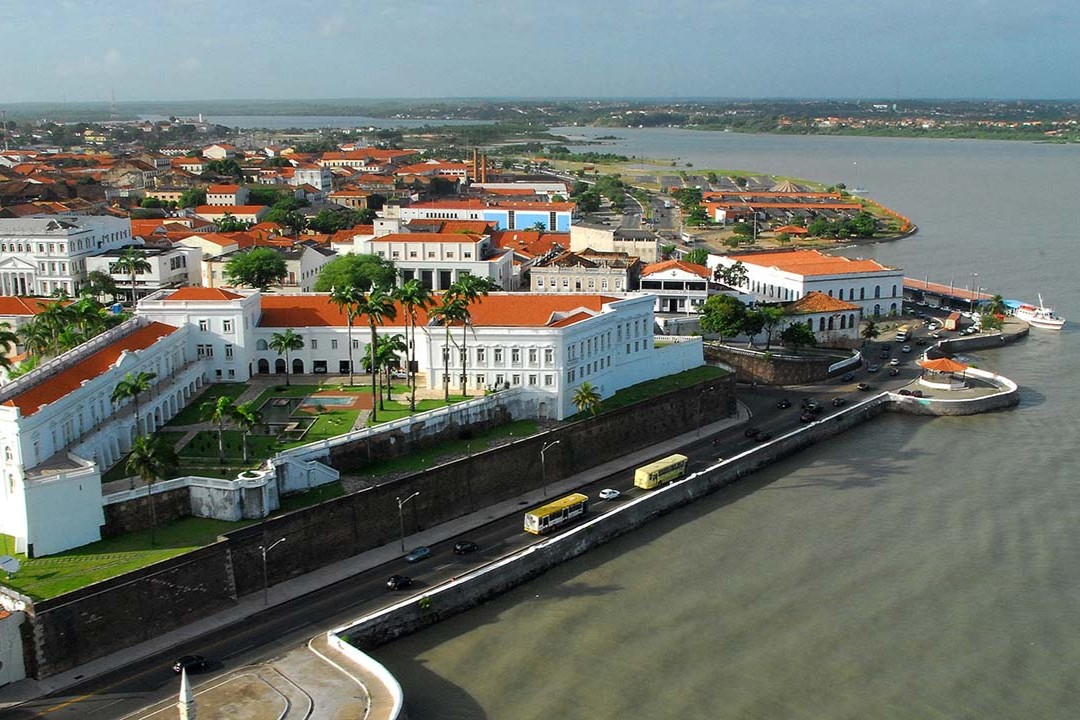 Centro histórico de São Luís MA, com casarões coloniais e vista panorâmica