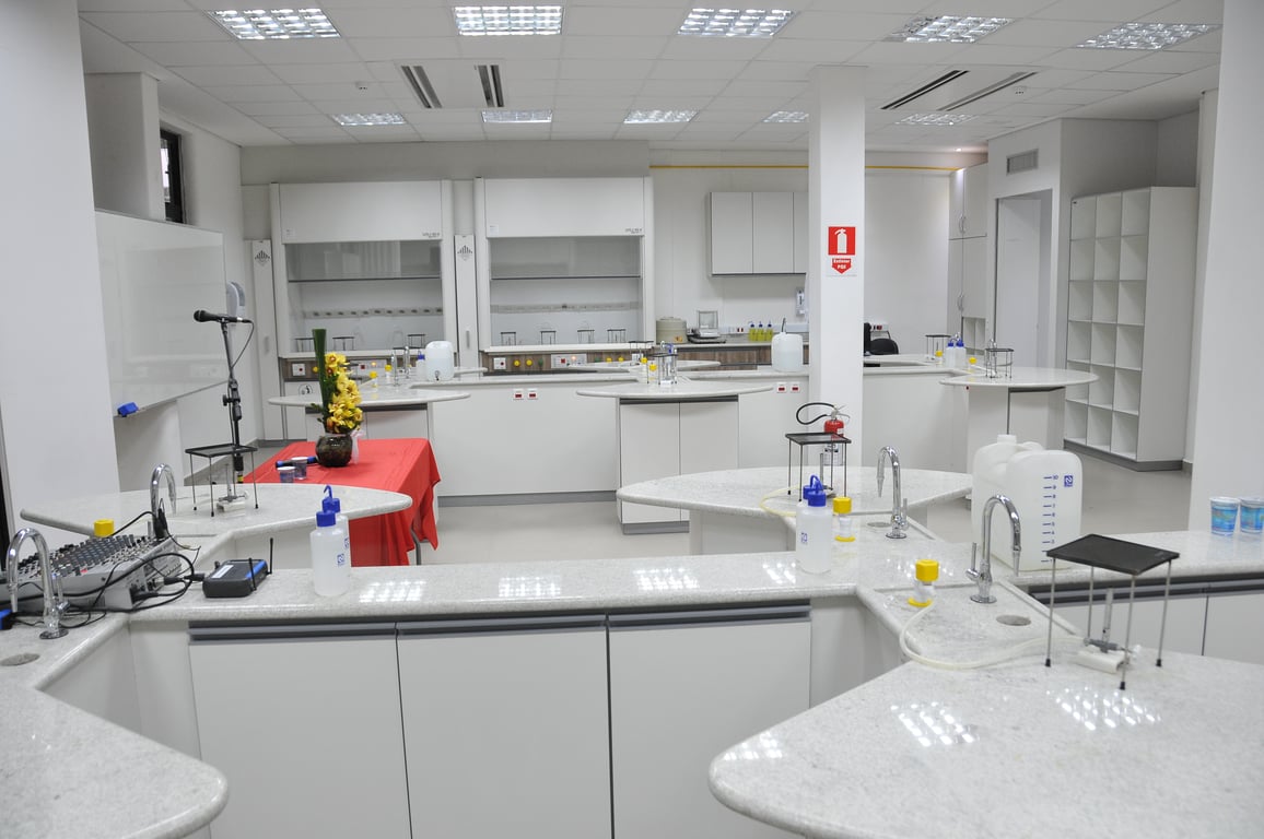 É uma imagem do post com o título Concurso Instituto Federal do Espírito Santo Linhares ES: 1 vaga para professor de Química