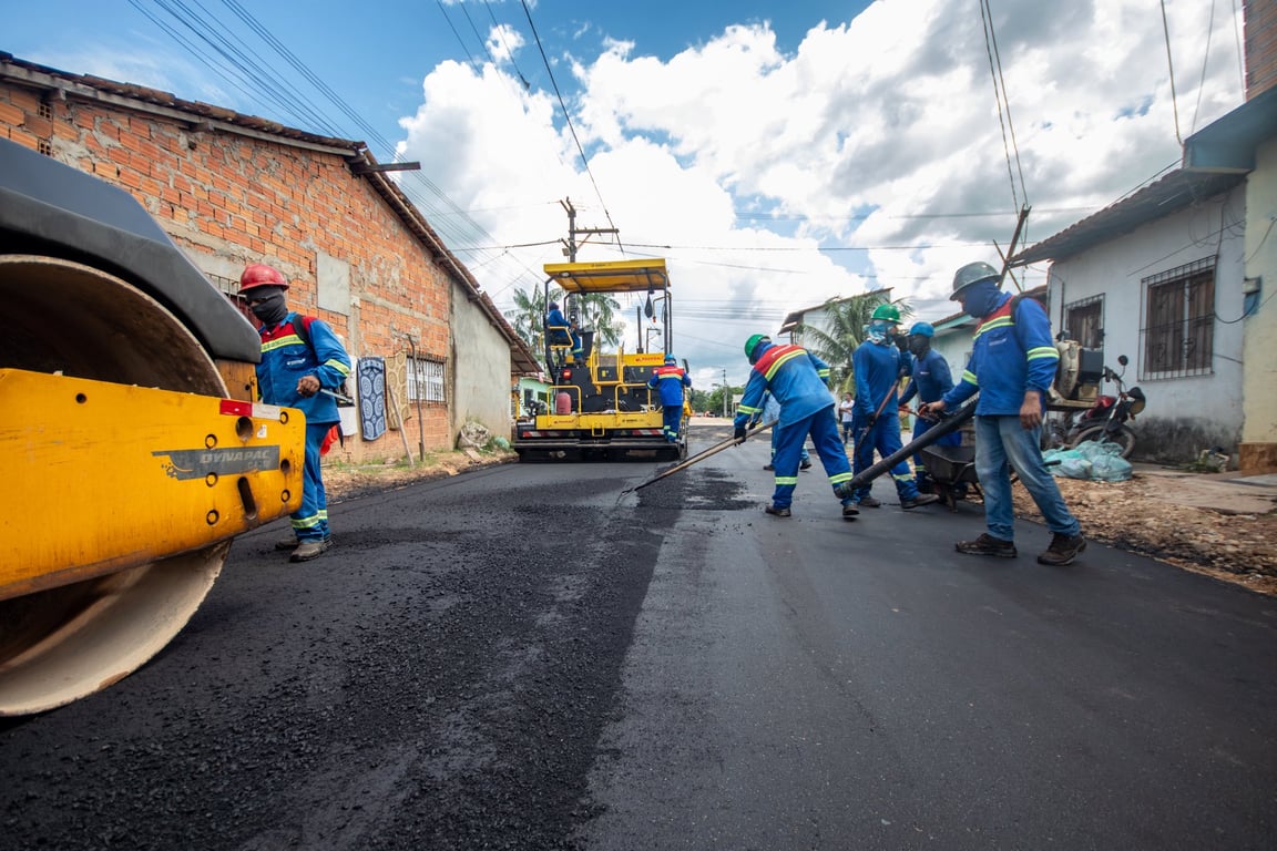 Obras de pavimentação urbana
