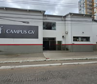 Fachada do campus da UFJF em Governador Valadares MG