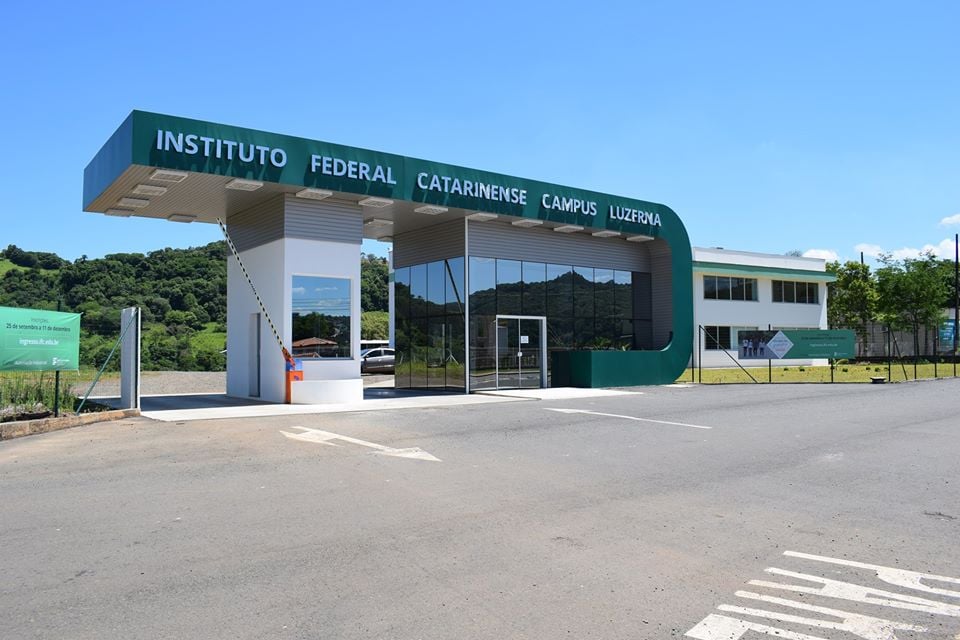 Fachada do Instituto Federal Catarinense — Campus Luzerna (imagem ilustrativa)