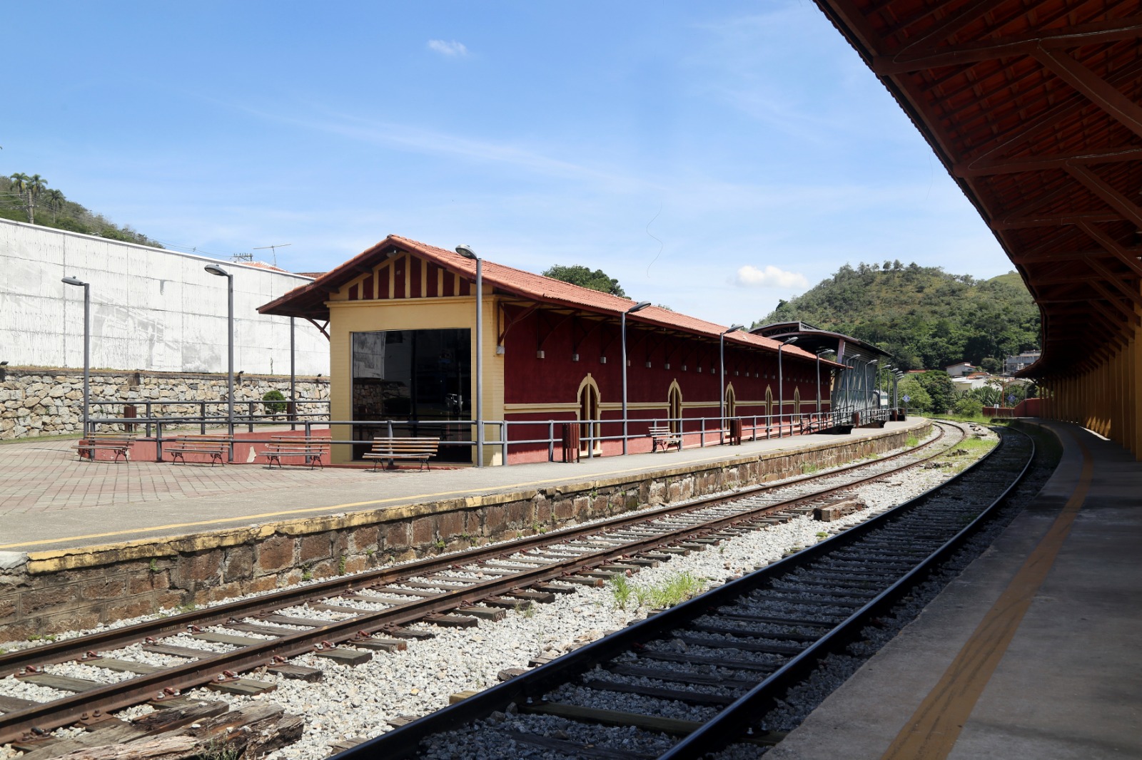 É uma imagem do post com o título Concurso Prefeitura de Riolândia SP abre 7 vagas imediatas