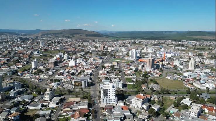 FAHECE Lages SC abre processo seletivo para assistente de laboratório