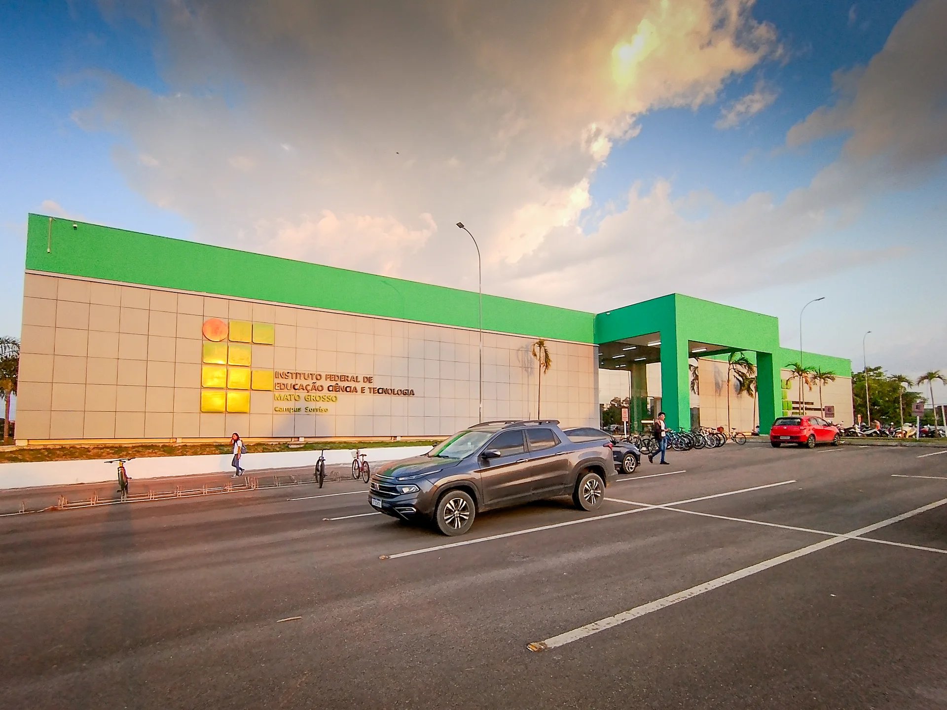 Fachada do IFMT