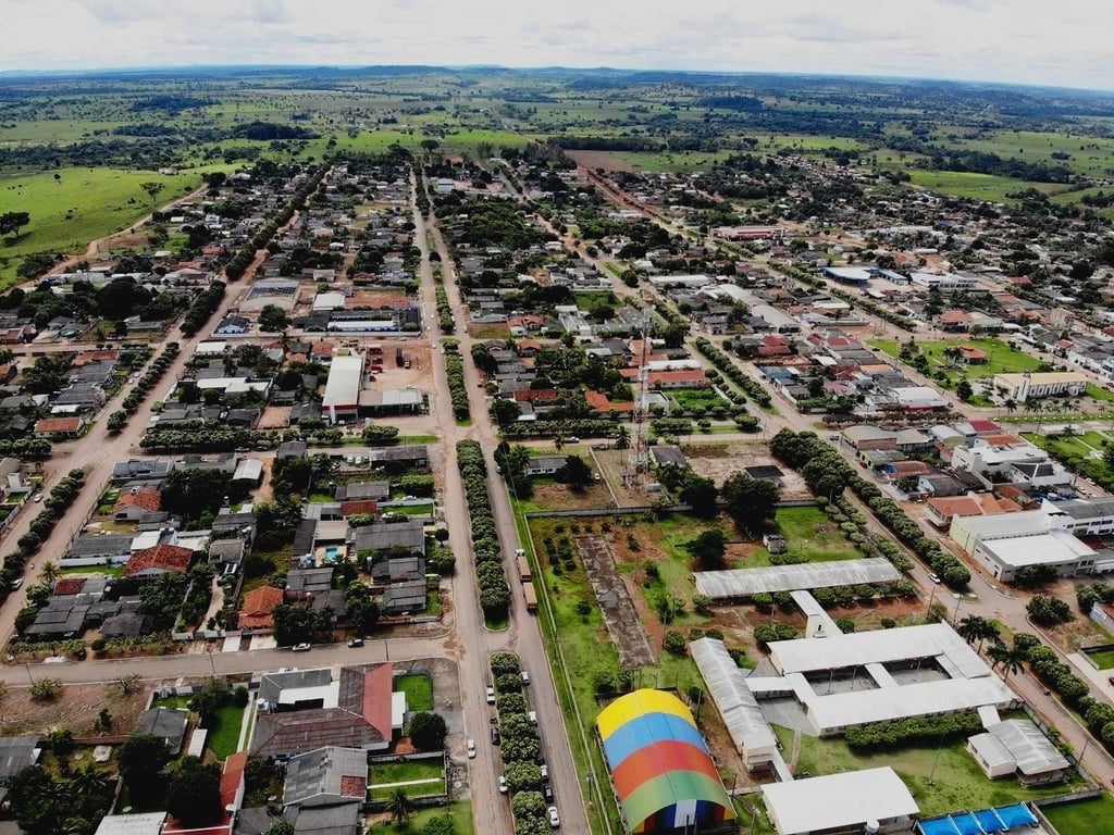 Vista aérea de Nova Canaã do Norte, Mato Grosso