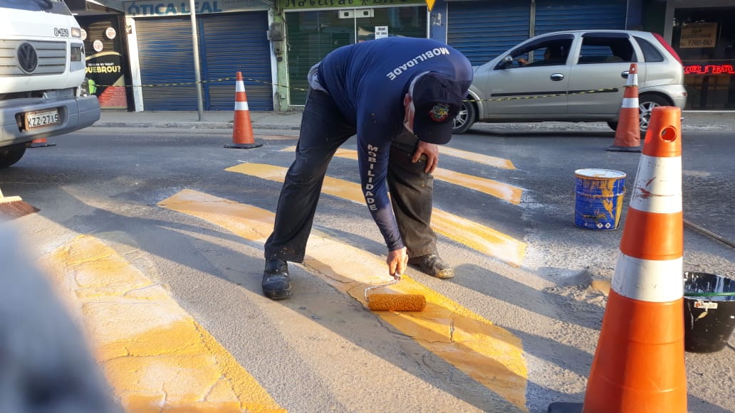 Manutenção urbana em via pública