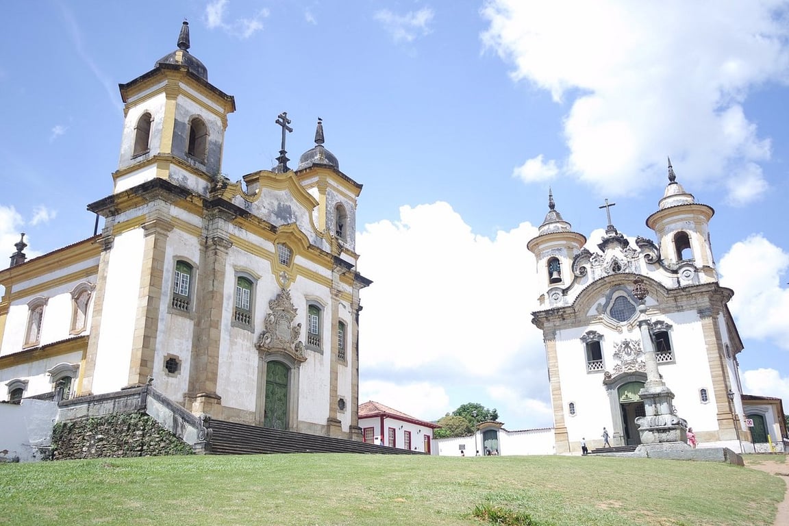 Prefeitura de Mariana MG retifica processo seletivo com 1 vaga para fonoaudiólogo