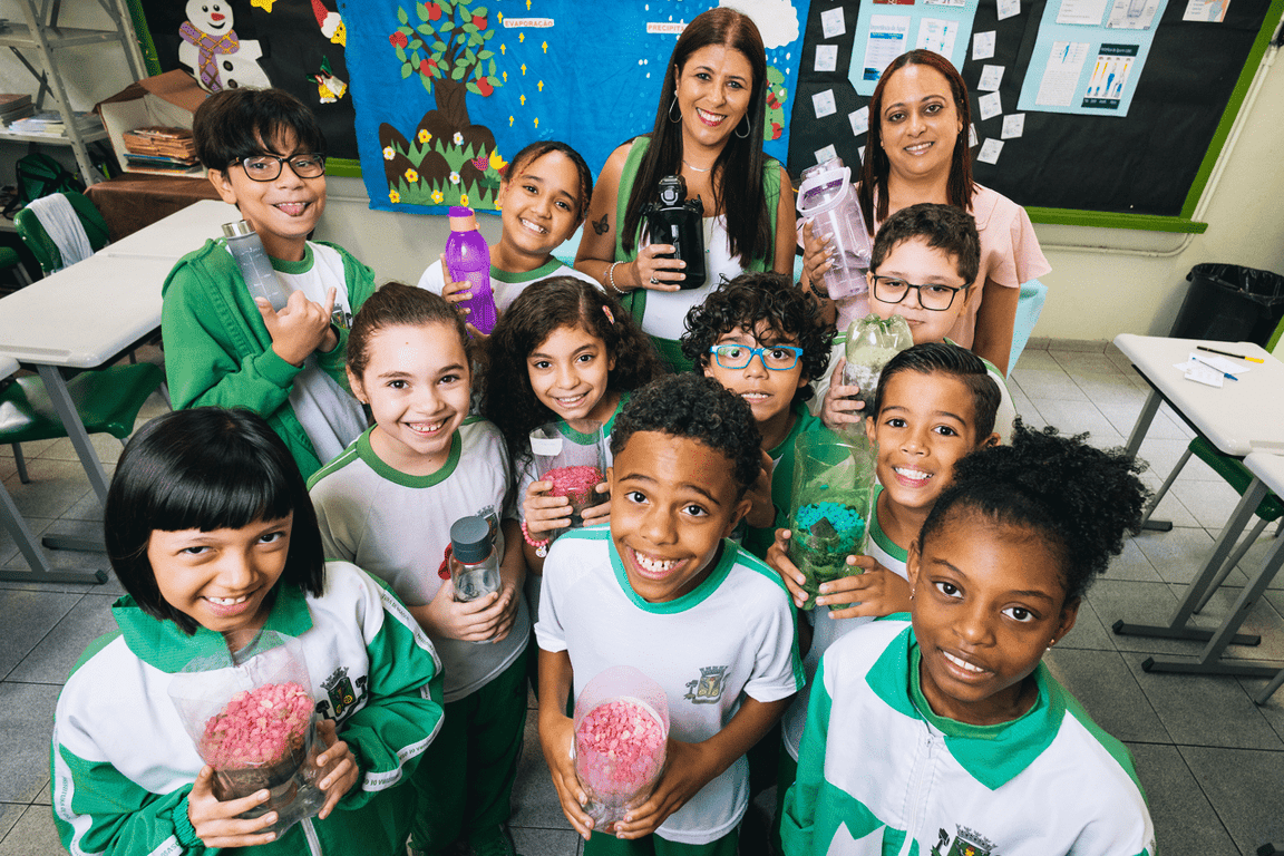 Sala de aula de escola pública, imagem ilustrativa para seleção de professores