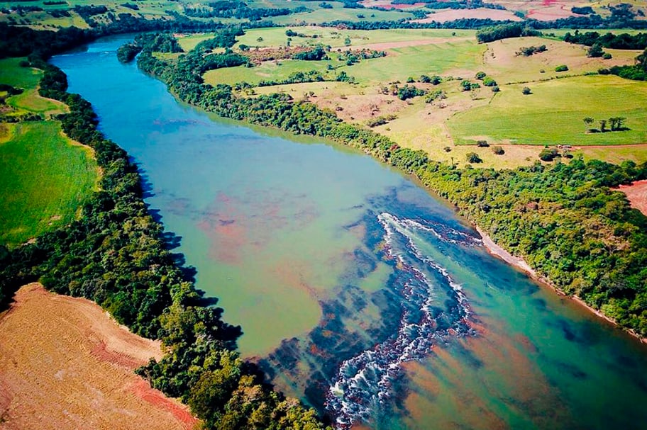 Vista panorâmica do Vale do Ivaí, região de Borrazópolis PR