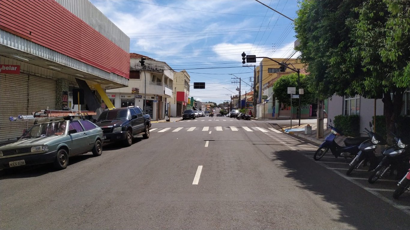 Centro de Presidente Venceslau ao entardecer