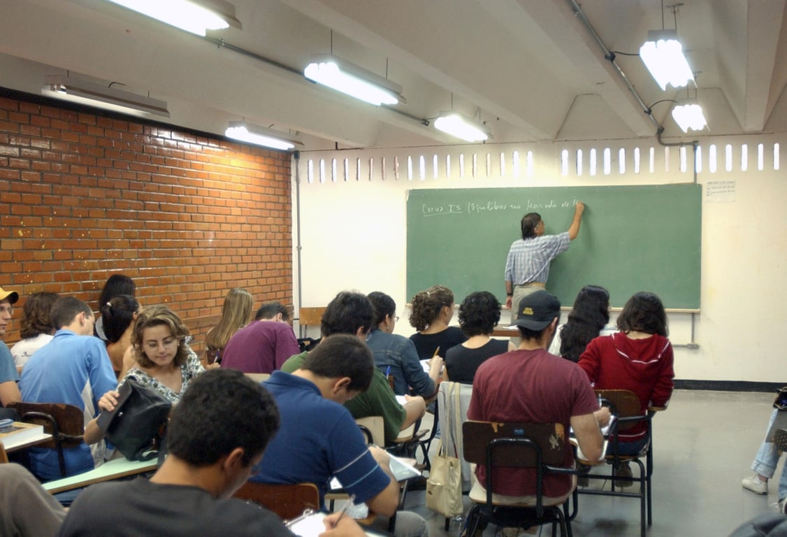 É uma imagem do post com o título Processo seletivo Prefeitura de Imaruí SC tem cadastro reserva em Educação e Saúde