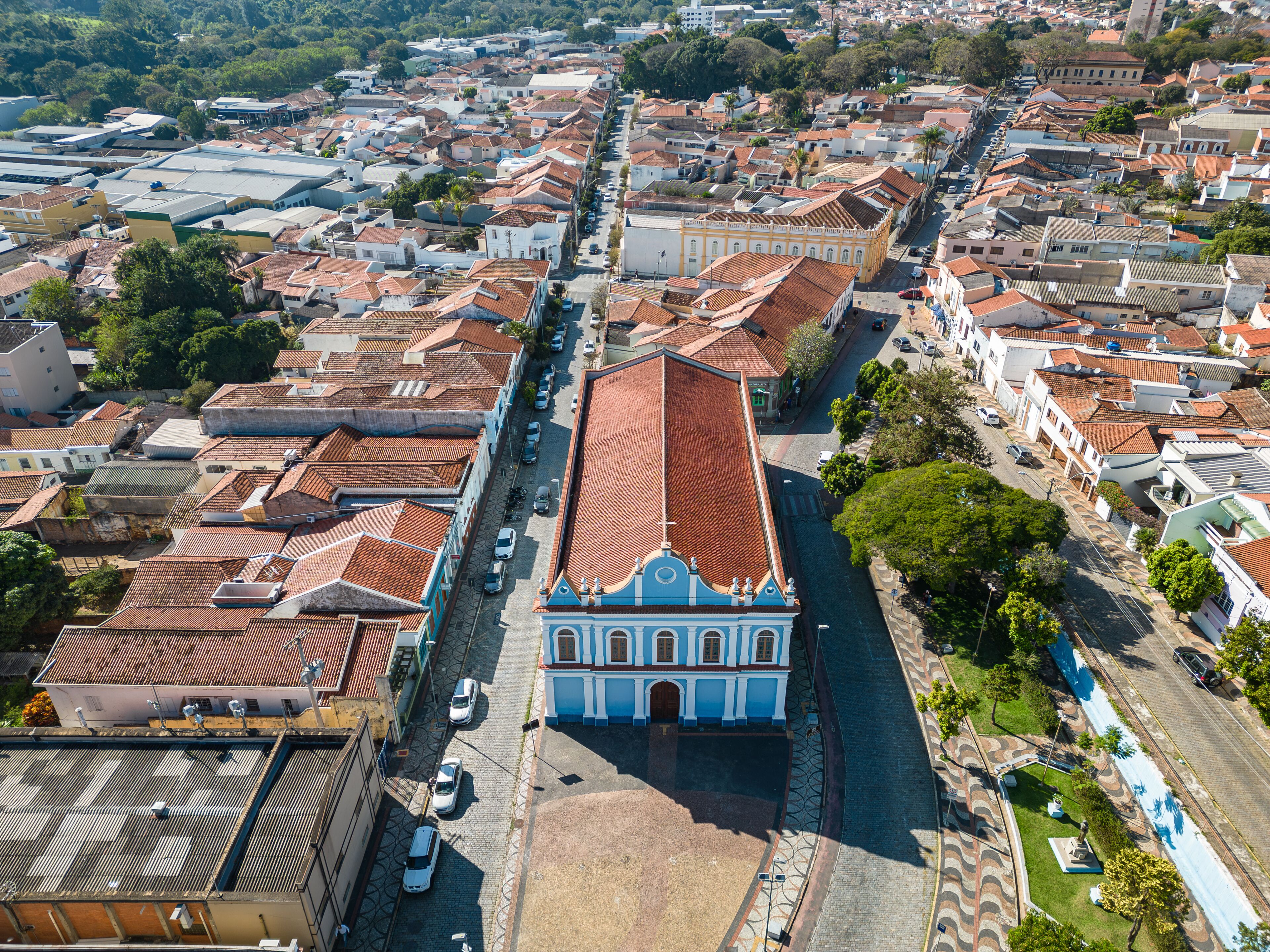 É uma imagem do post com o título Prefeitura de Campestre MG abre processo seletivo para 1 vaga de dentista
