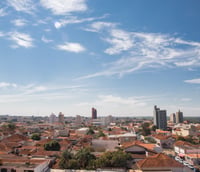 Vista aérea da cidade de Barretos SP, local do processo seletivo do SAAEB.