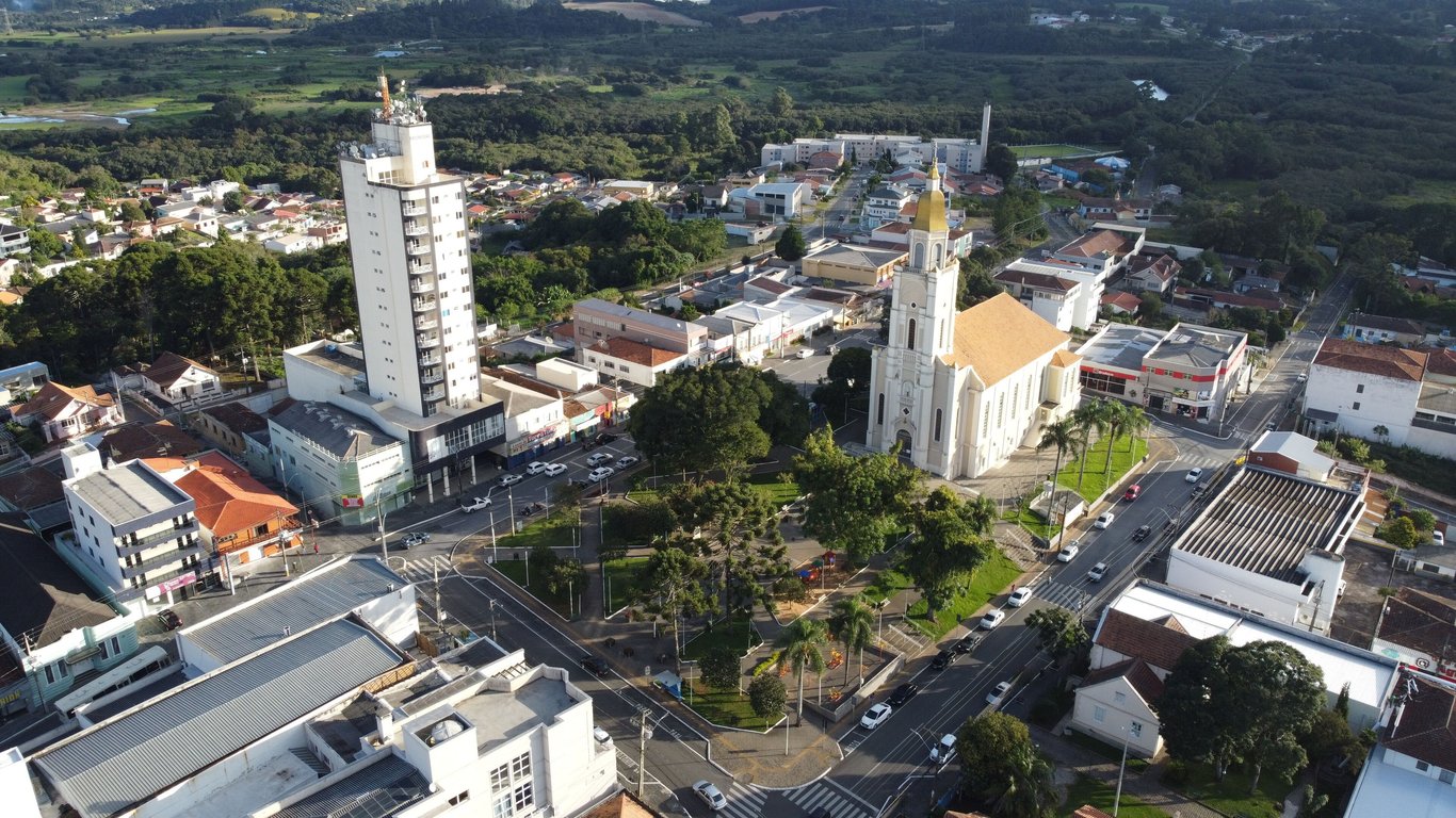 Vista aérea de Capitão Leônidas Marques PR