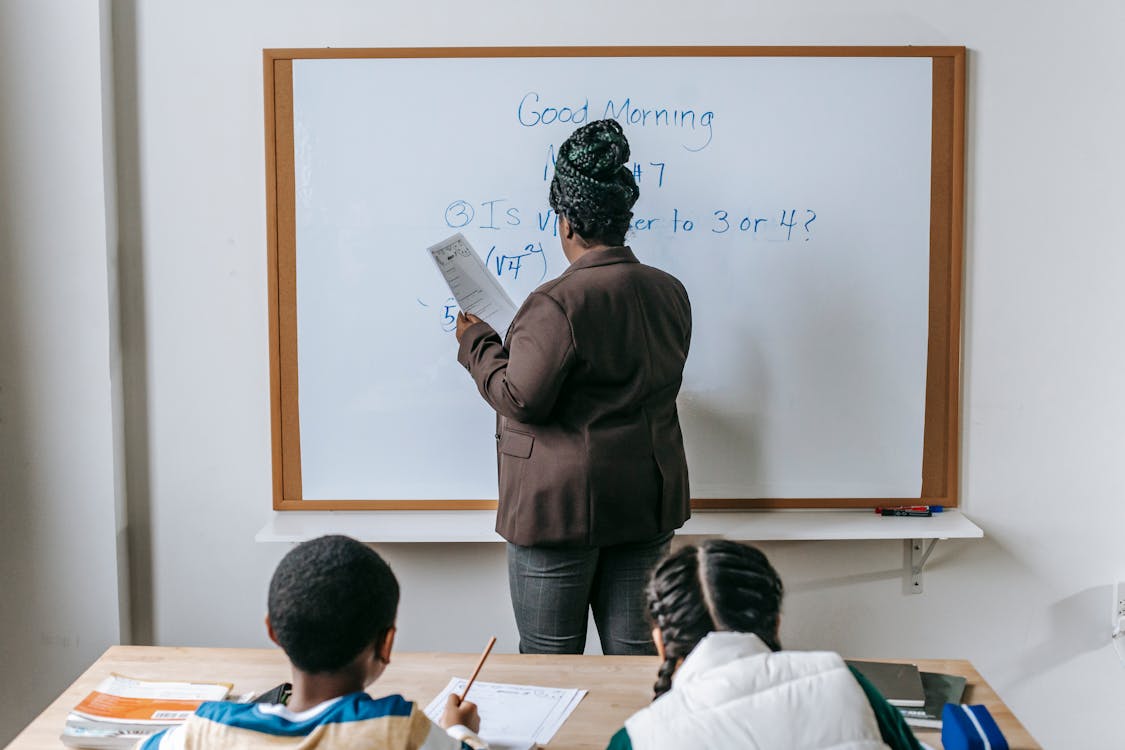 Sala de aula em instituição pública de ensino