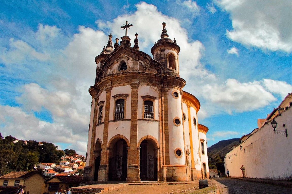 Centro Histórico de Ouro Preto ao entardecer