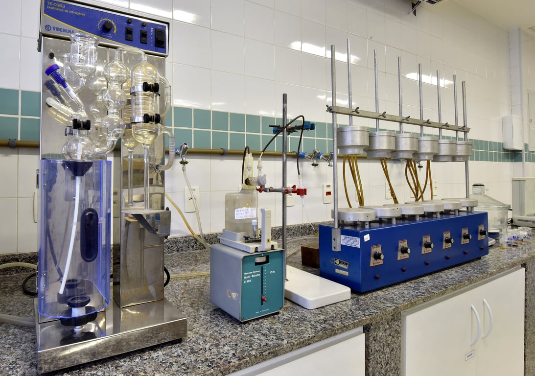Ambiente de laboratório universitário de tecnologia de alimentos