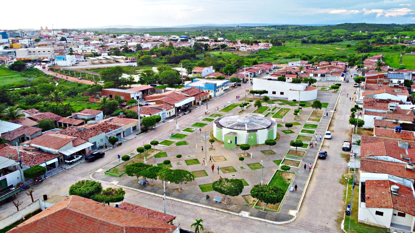 Vista aérea de São Paulo do Potengi RN, com área central e vegetação ao fundo