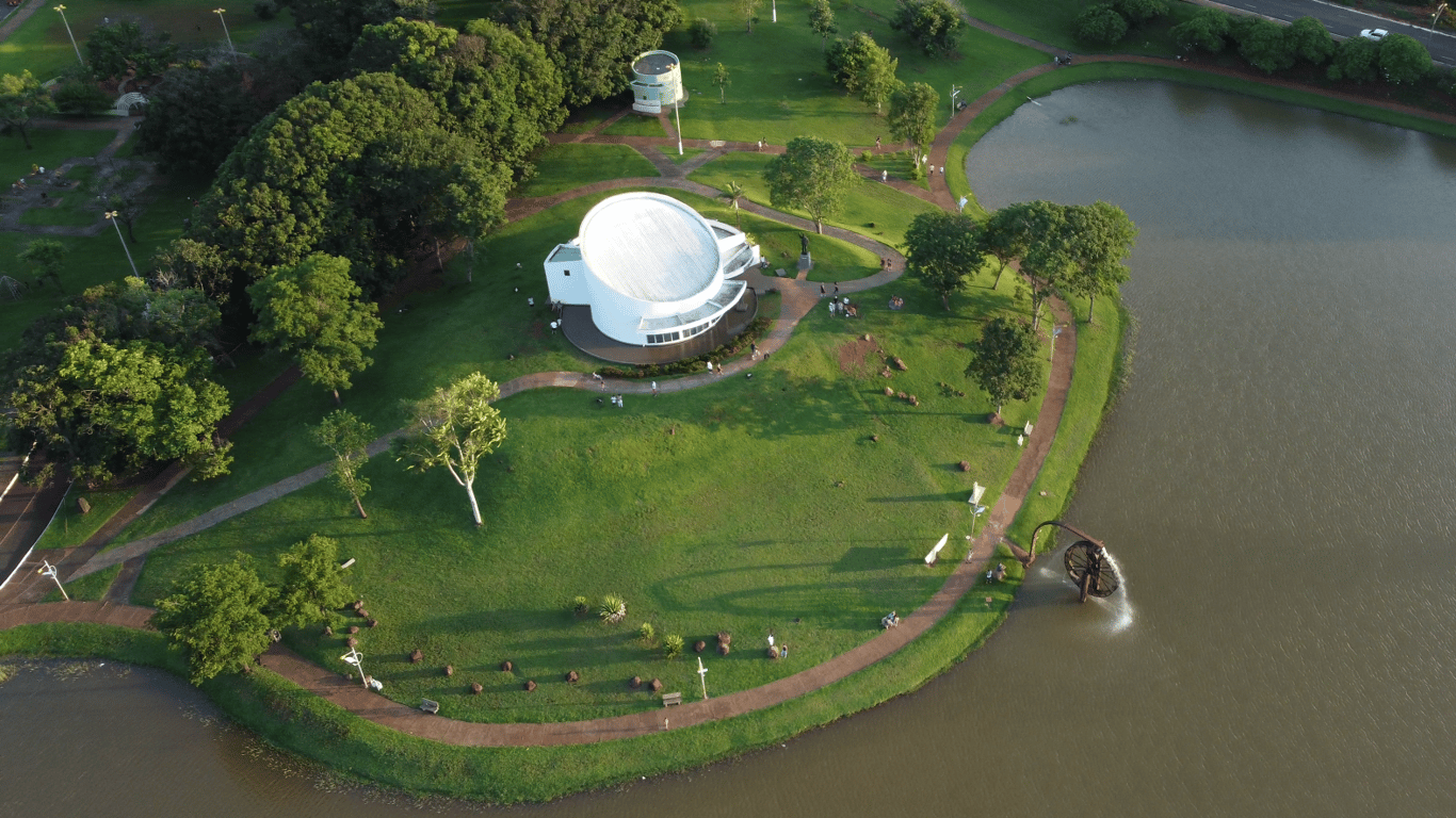 Vista aérea do Lago JK, em Jataí GO