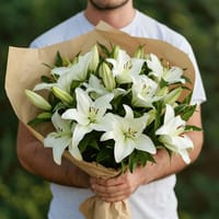White Delight Flower Arrangement — view 2