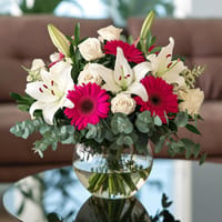 Vivid Flower Bouquet — view 5
