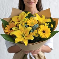 Sunny Spot Flower Bouquet — view 4