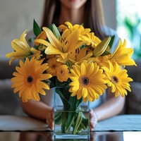 Sunny Spot Flower Bouquet — view 3