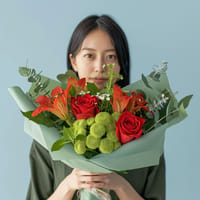Yulara Flower Bouquet — view 2