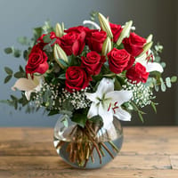 Christmas Elegance Bouquet — view 4
