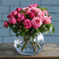 Fairytale Ending Pink Roses — view 3