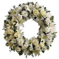 Serenity Classic Wreath — view 4
