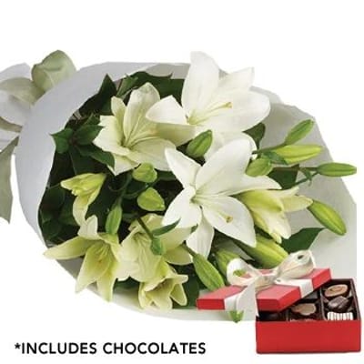 White Delight Flower Arrangement with Chocolate
