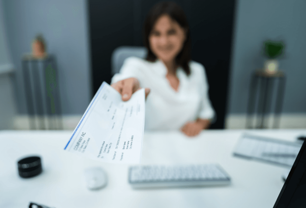 Payroll services provided by a dedicated payroll virtual assistant