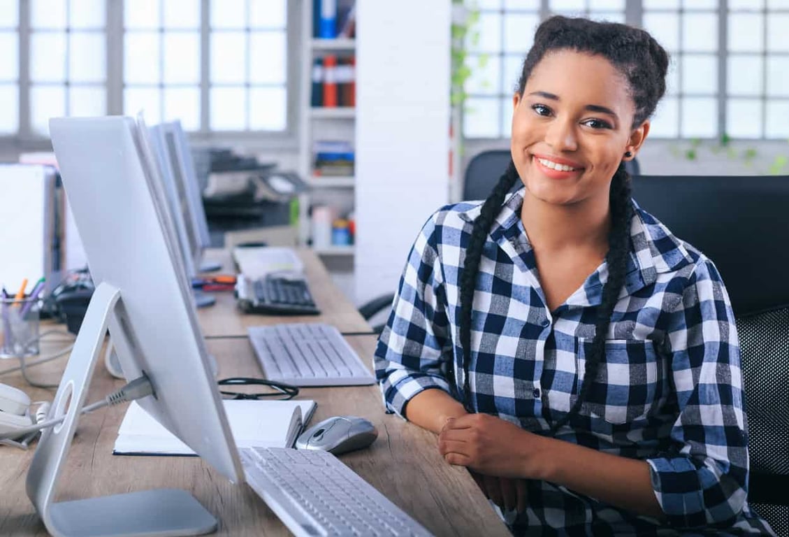 a virtual assistant in her workplace or workdesk
