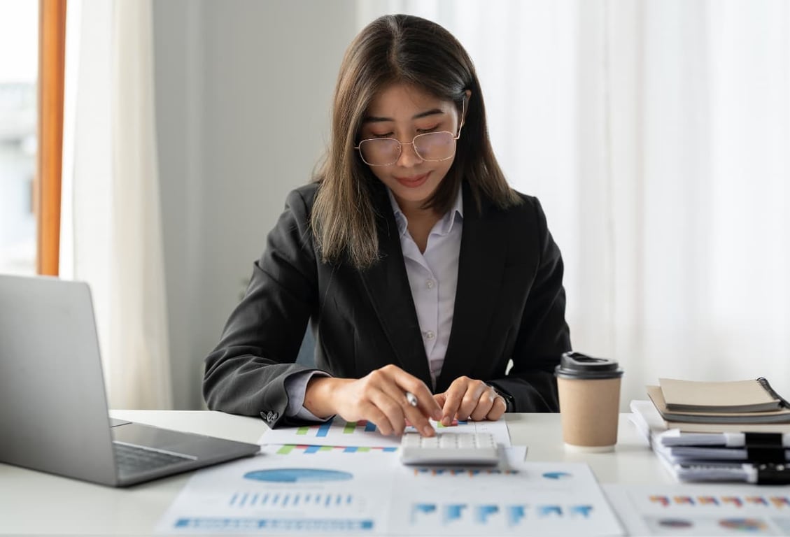experienced bookeeper assistant