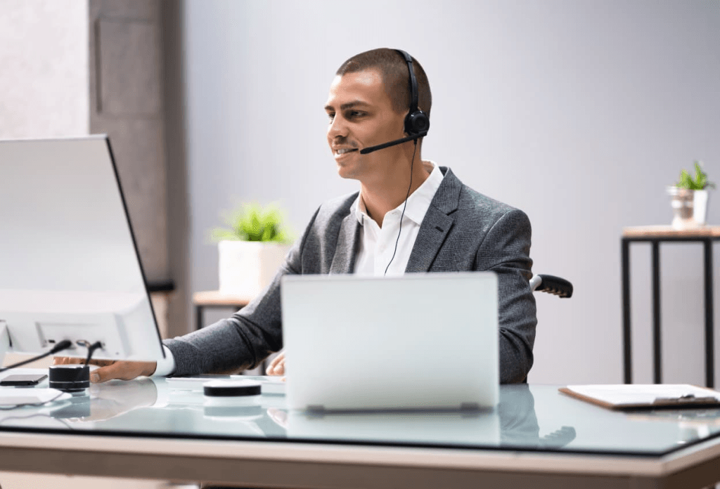an employer reviews team performance
