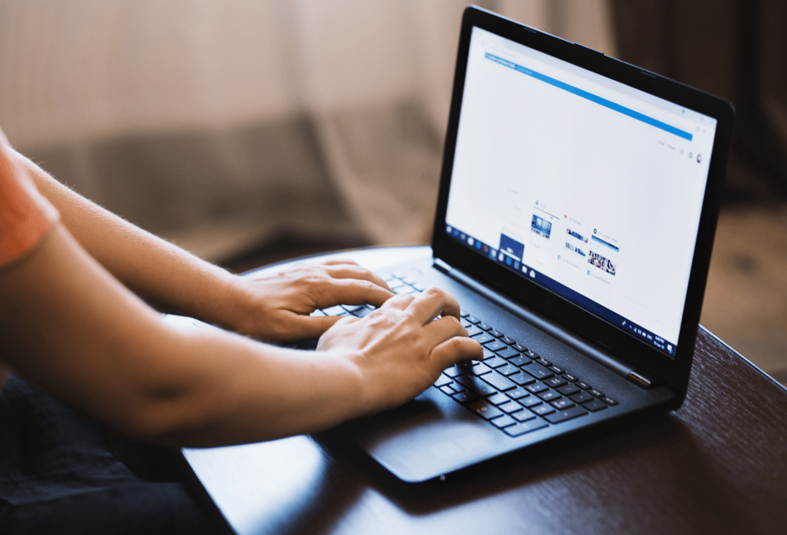 how to use social media to find the best virtual assistant