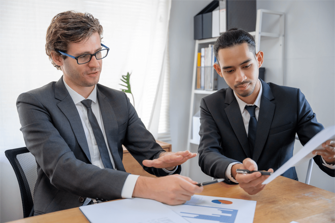 financial advisors discussing