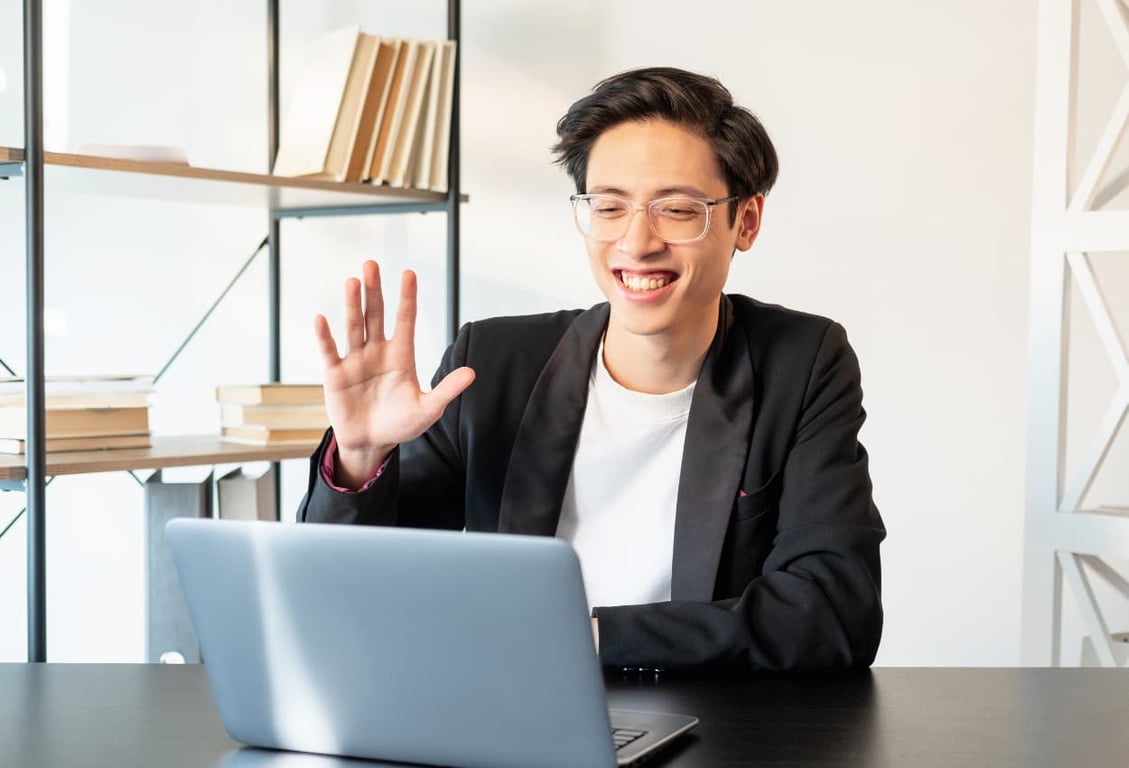 virtual assistant smiling