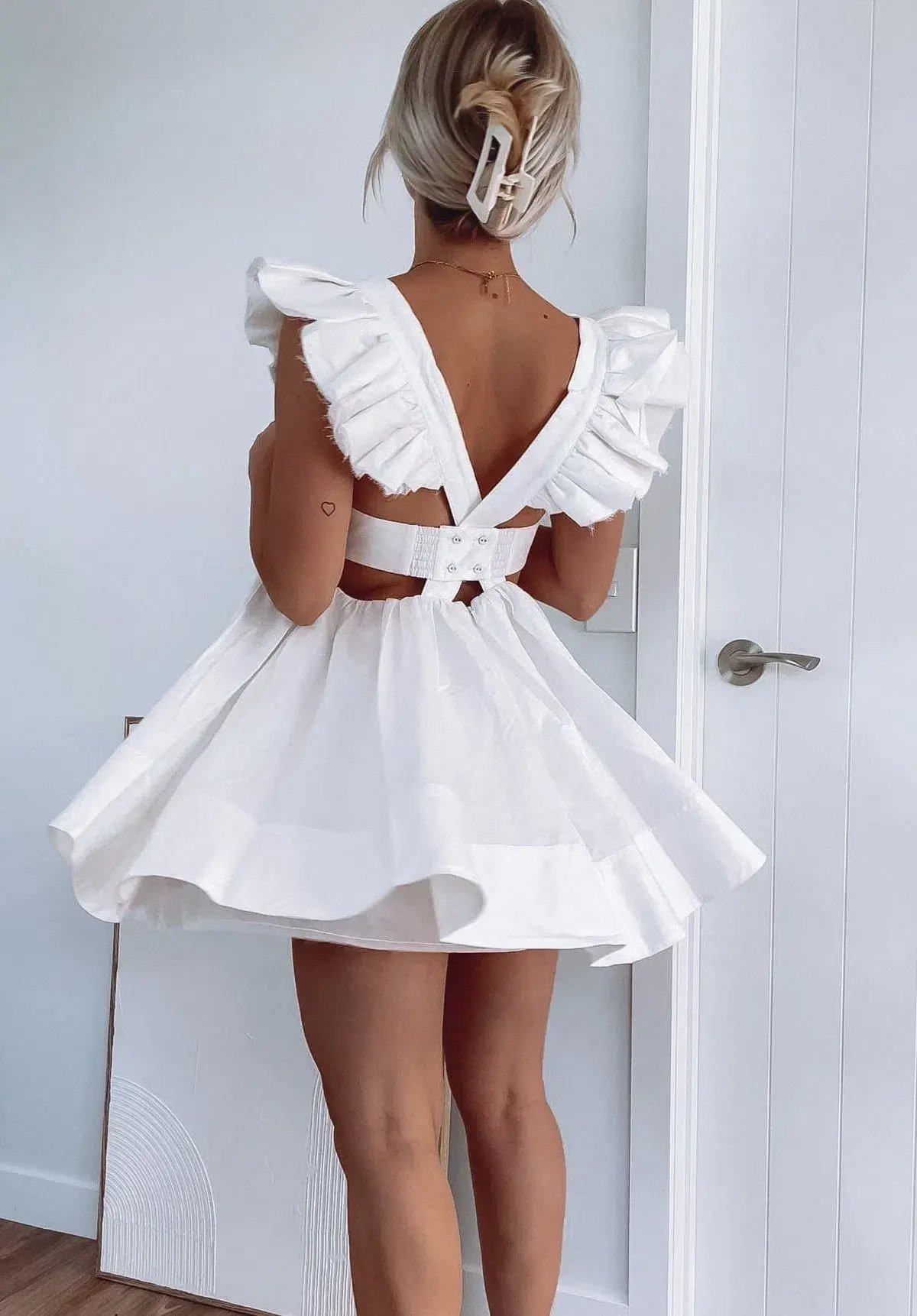 Aje Midsummer Mini Dress White Size 6 photo 8