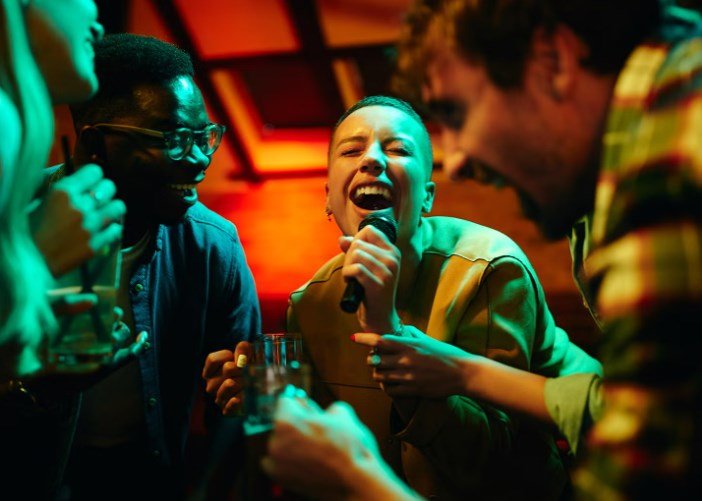 🎤 Karaoke & Jukebox Machine Hire - Party Starter! photo 10