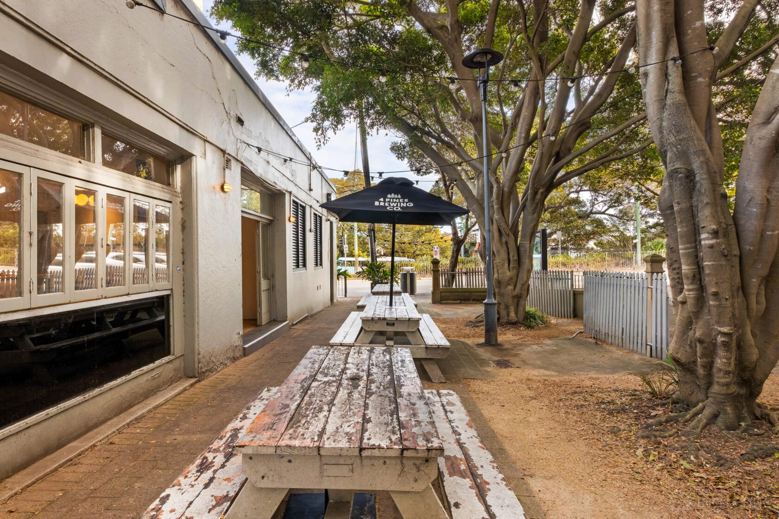 Entire Venue at Captain Cook Hotel Paddington photo 6