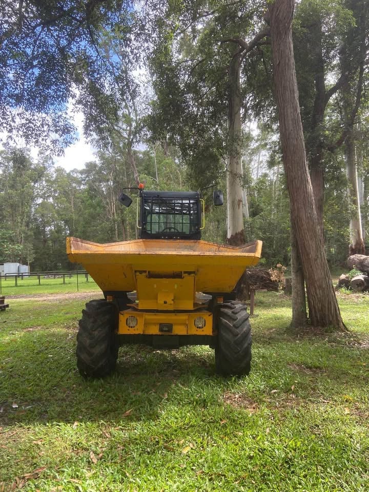 6T - 9T Dumper Hire photo 8