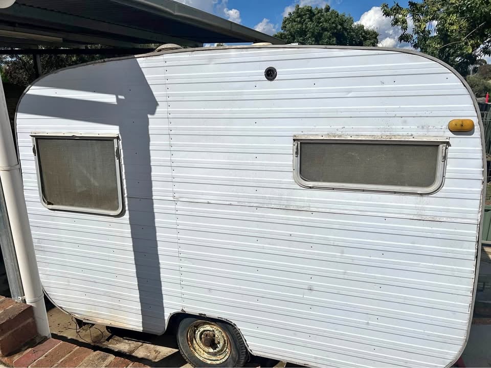 Vintage Caravan photo 6
