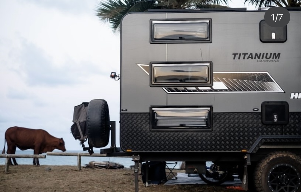 Happy Caravan photo 4