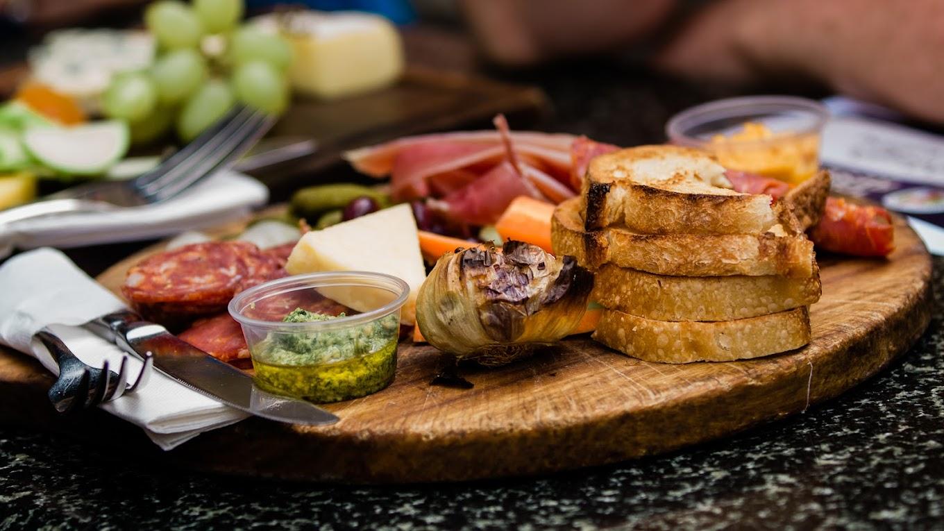 The Garage Bar at Pig ‘N’ Whistle - Brunswick Street photo 7