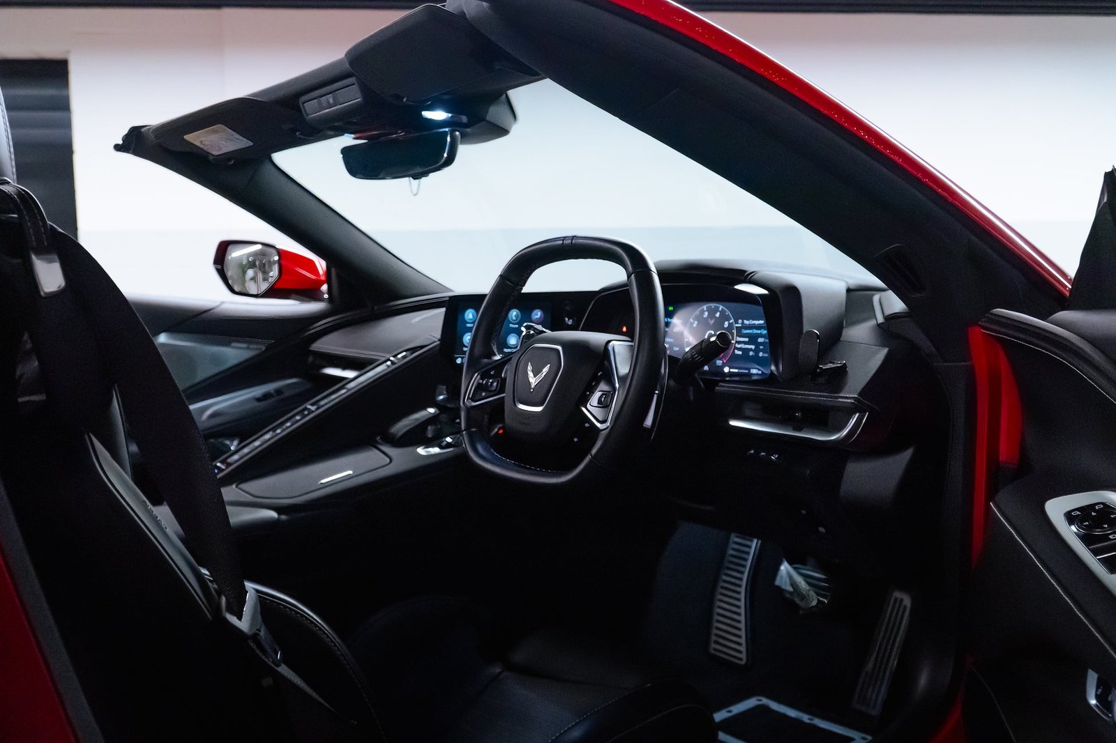 Corvette C8 Convertible photo 3
